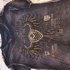 Xl men's Affliction v neck short sleeve tee